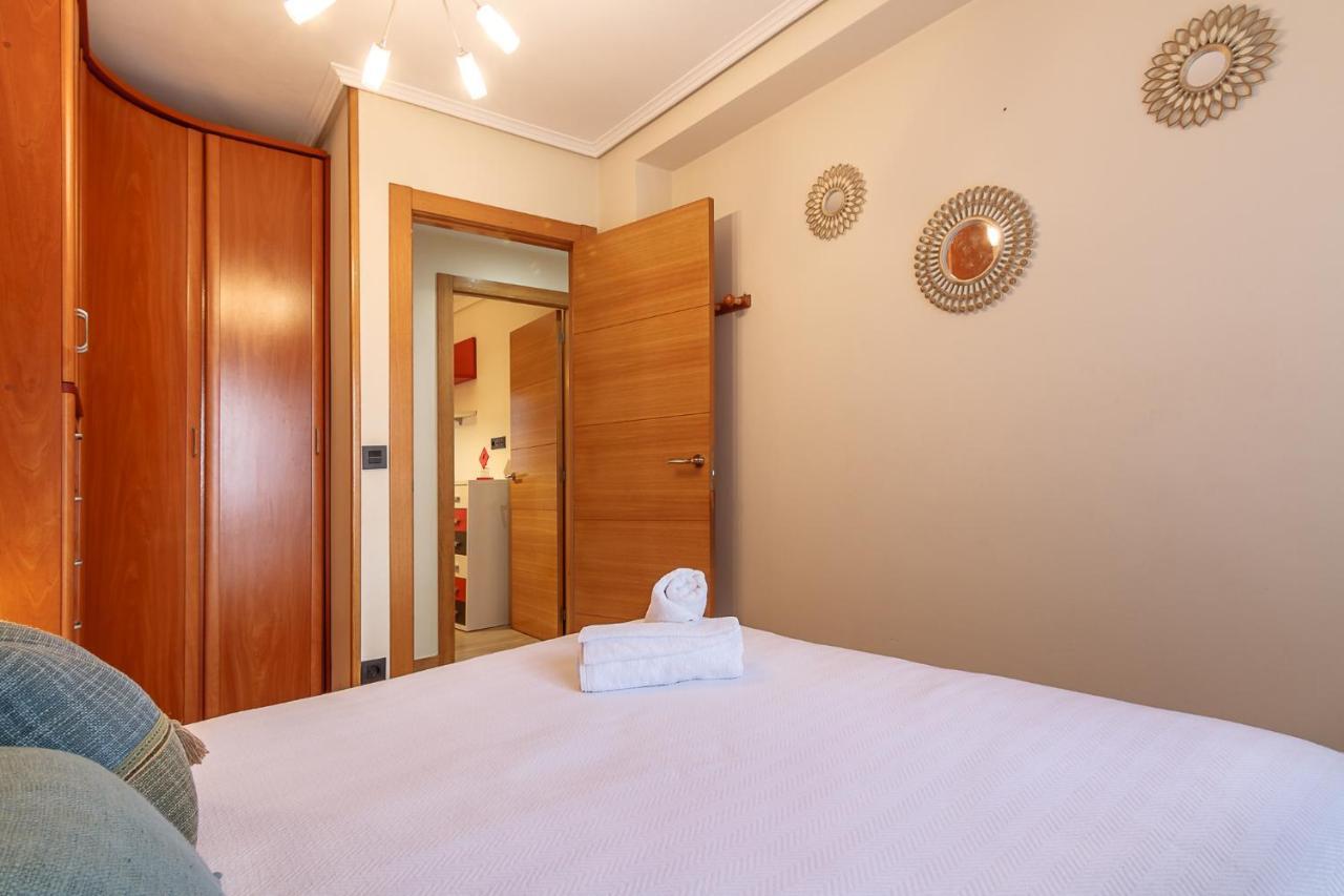 Fika, Vivienda Turistica Urbana Con Wifi Apartment Bilbao Ngoại thất bức ảnh
