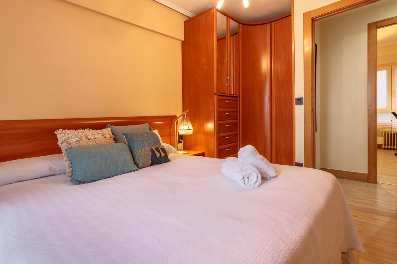 Fika, Vivienda Turistica Urbana Con Wifi Apartment Bilbao Ngoại thất bức ảnh